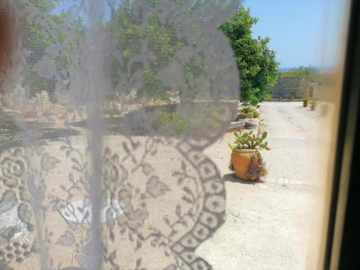 Il Baglio Di Kharrub Rural Guest House Pozzallo Exterior foto
