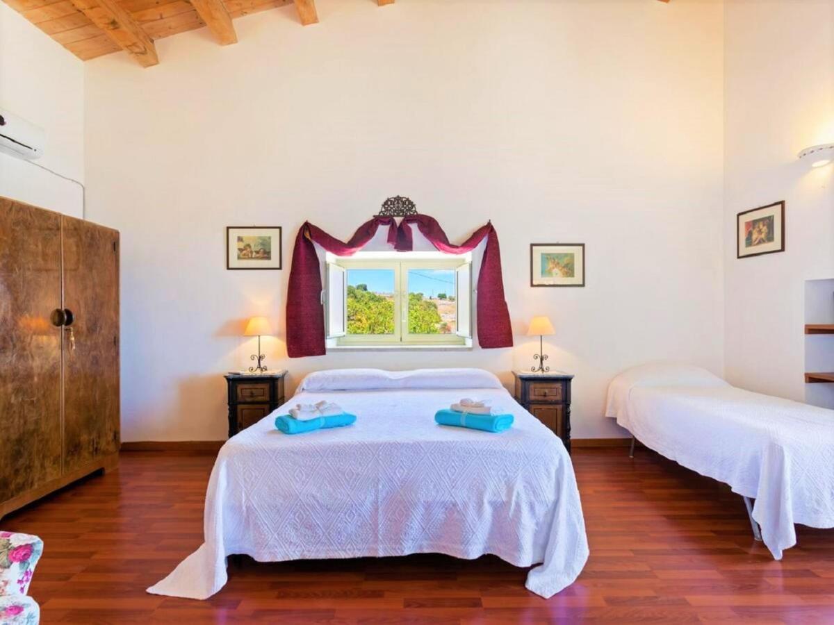 Il Baglio Di Kharrub Rural Guest House Pozzallo Exterior foto